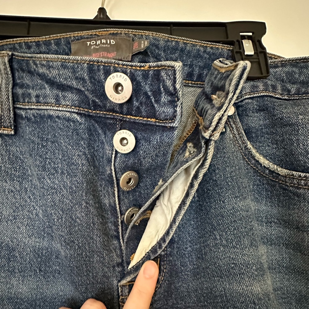 Torrid Jeans - Picture 3 of 5